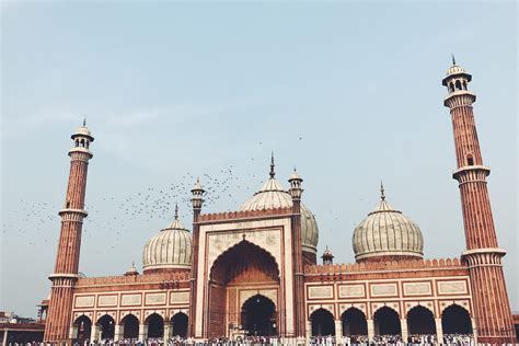 A Mesquita Jama Masjid: Uma Obra-Prima de Arquitetura Islâmica e um Santuário de Paz Interior!